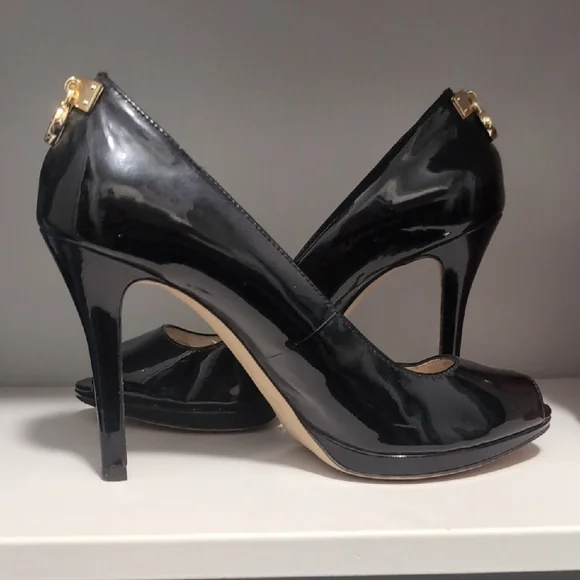 Michael Kors Glossy Black Peep Toe Heels - Picture 2 of 2